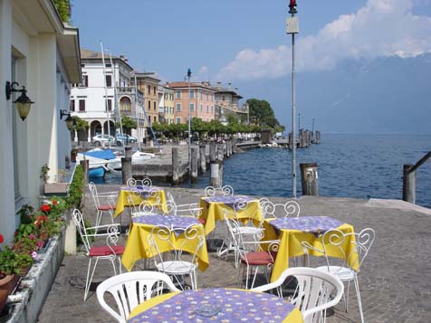 Gargnano Cafetische