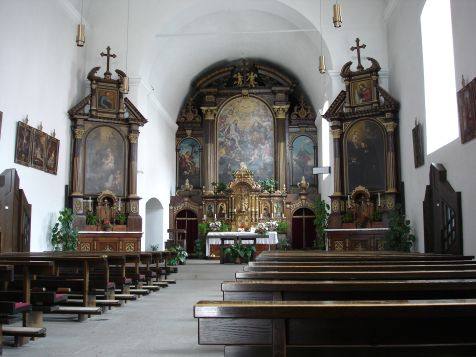Bruneck Kapuzinerkirche innen