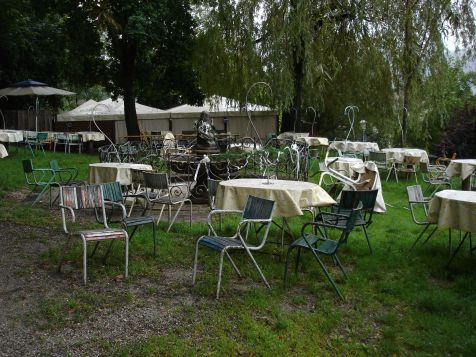 Bruneck Cafe Gesamt