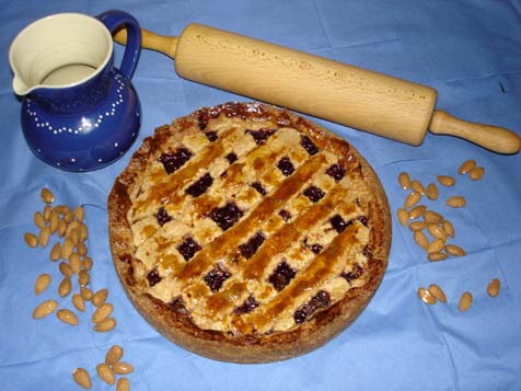Linzer Torte fertig gebacken